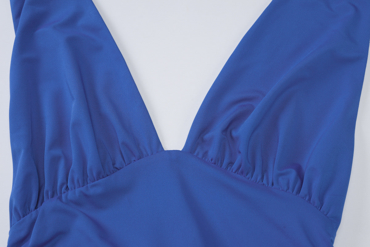 Kurzamiges Abendkleid