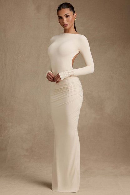 Elegantes Abendkleid mit freiem Rücken